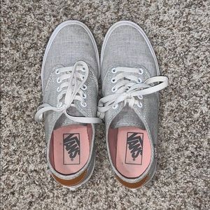 Light grey Vans women’s size 7.5!!